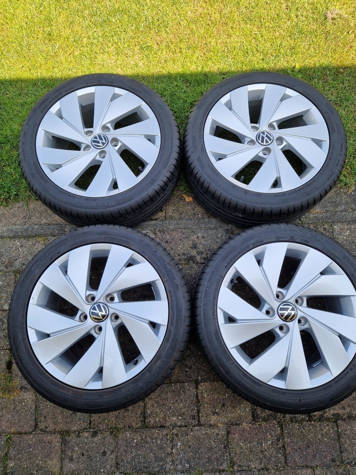 Originele 17 inch VW Golf 8 Nottingham velgen zomerset, Ophalen, Gebruikt, Banden en Velgen, 17 inch