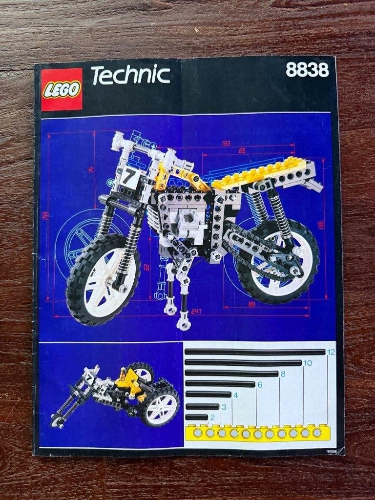 LEGO Technic 8838 Shock Cycle + originele handleiding, Ophalen, Gebruikt, Compleet, Lego