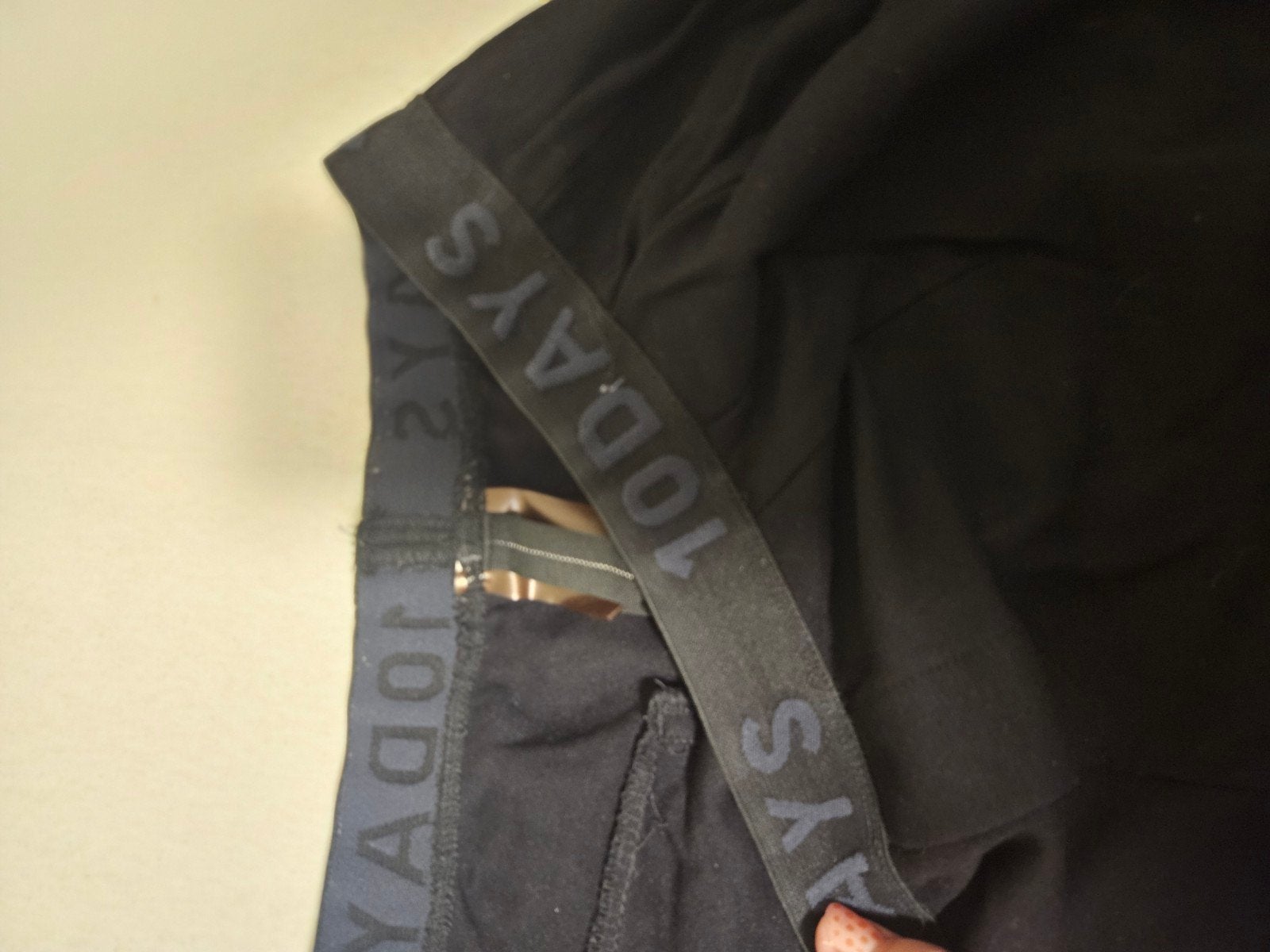 Zwarte 10DAYS broek met mooie details, Kleding | Dames, Maat 38/40 (M), 10DAYS, Zwart, Ophalen of Verzenden