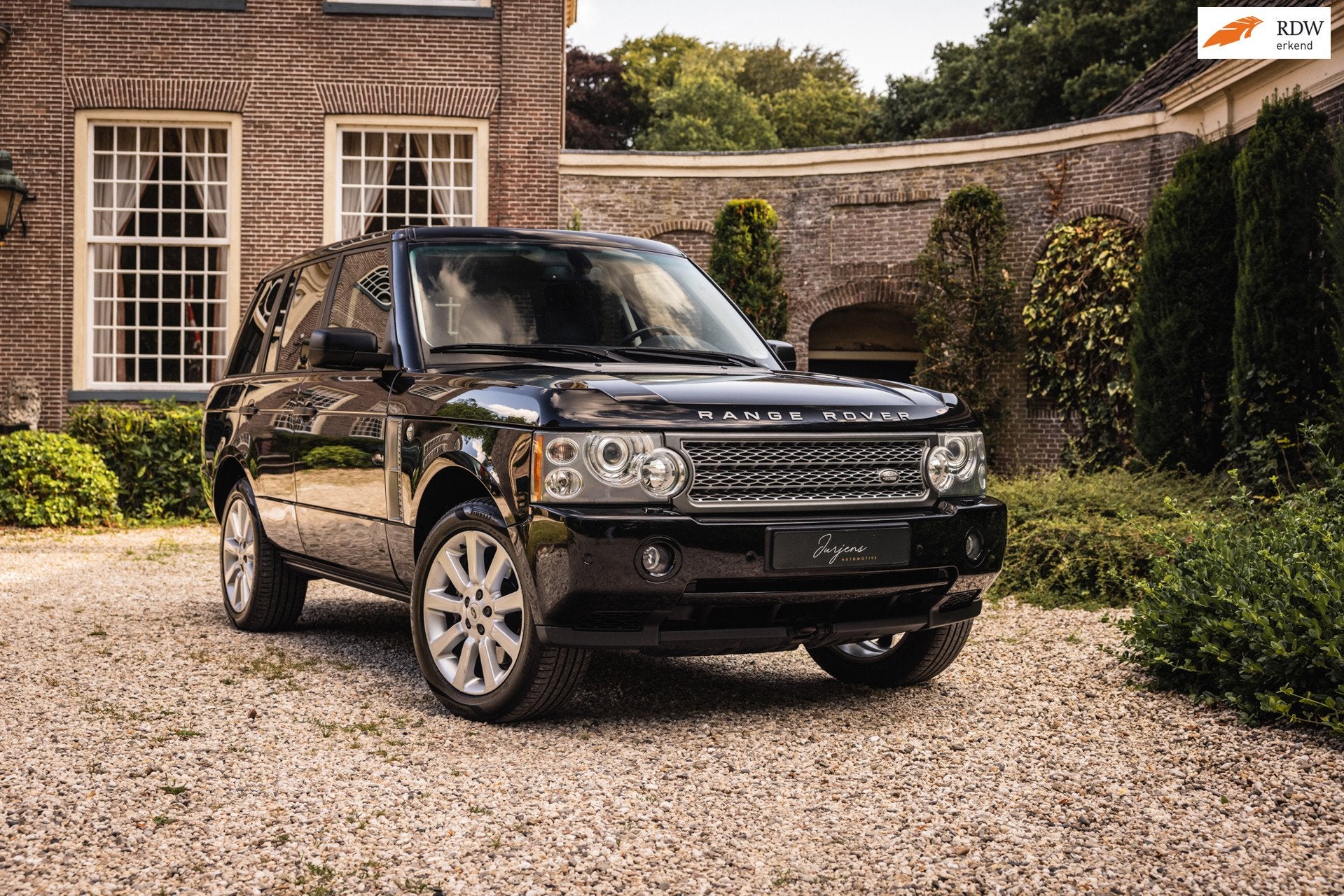 Land Rover Range Rover 4.2 V8 Supercharged (396pk) - Youngti, Auto's, Land Rover, 4197 cc, Gebruikt, Zwart, Leder