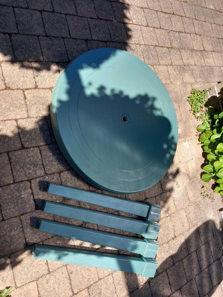 Tuintafel rond, Tuin en Terras, Ophalen, Zo goed als nieuw, Rond, Kunststof