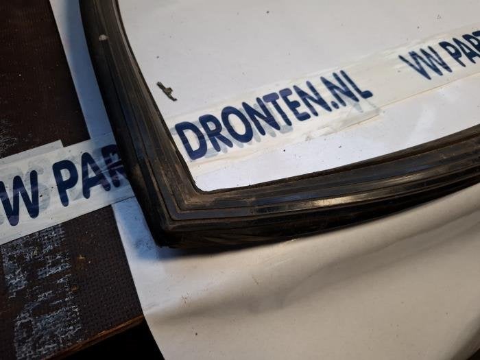 Voorruitrubber van een Alfa Romeo GTV, Gebruikt, -, Verzenden, -
