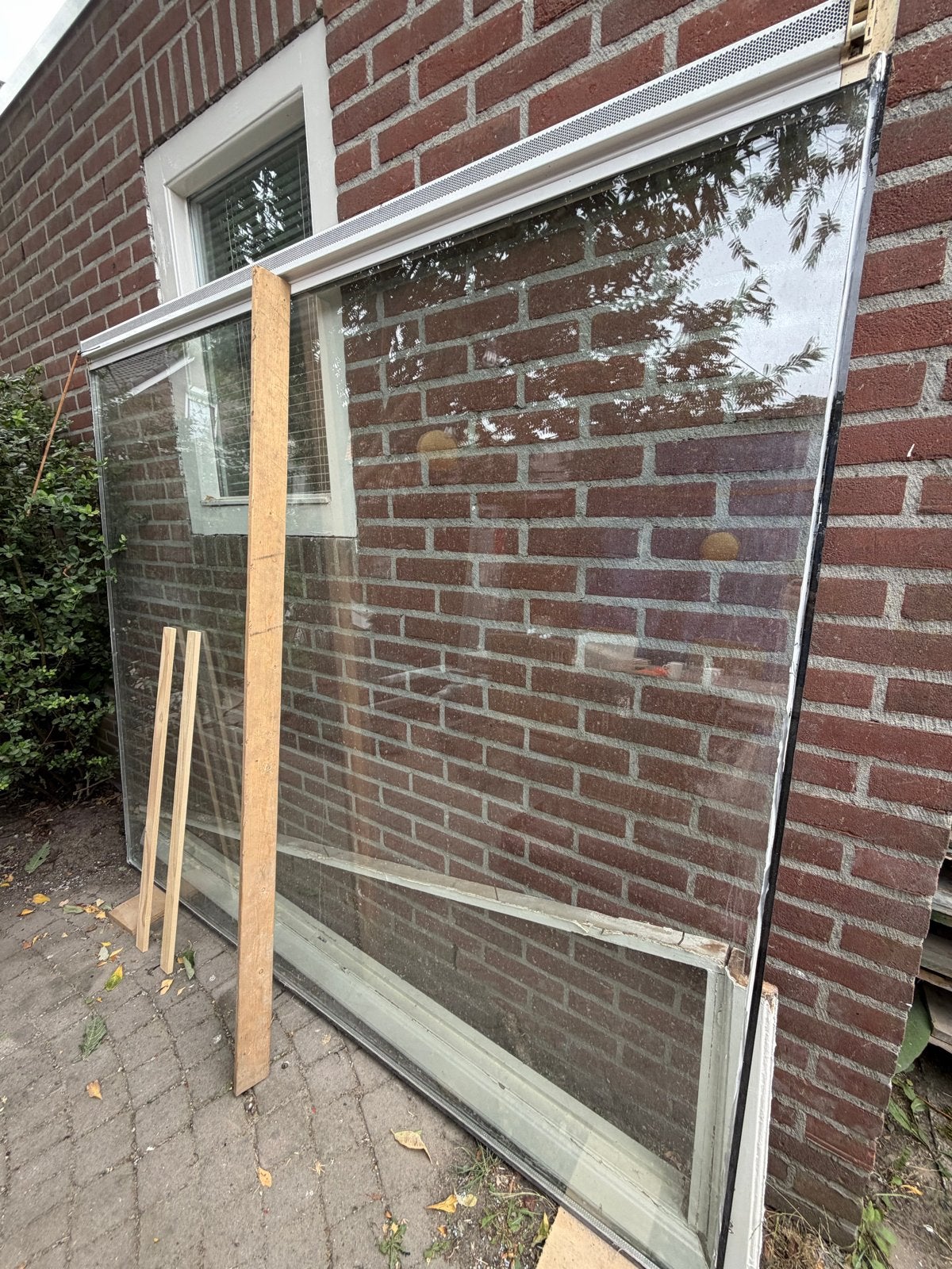 Groot gevelraam met dubbelglas en ventilatierooster, Ophalen, Gevelraam of Ruit, Gebruikt, 160 cm of meer
