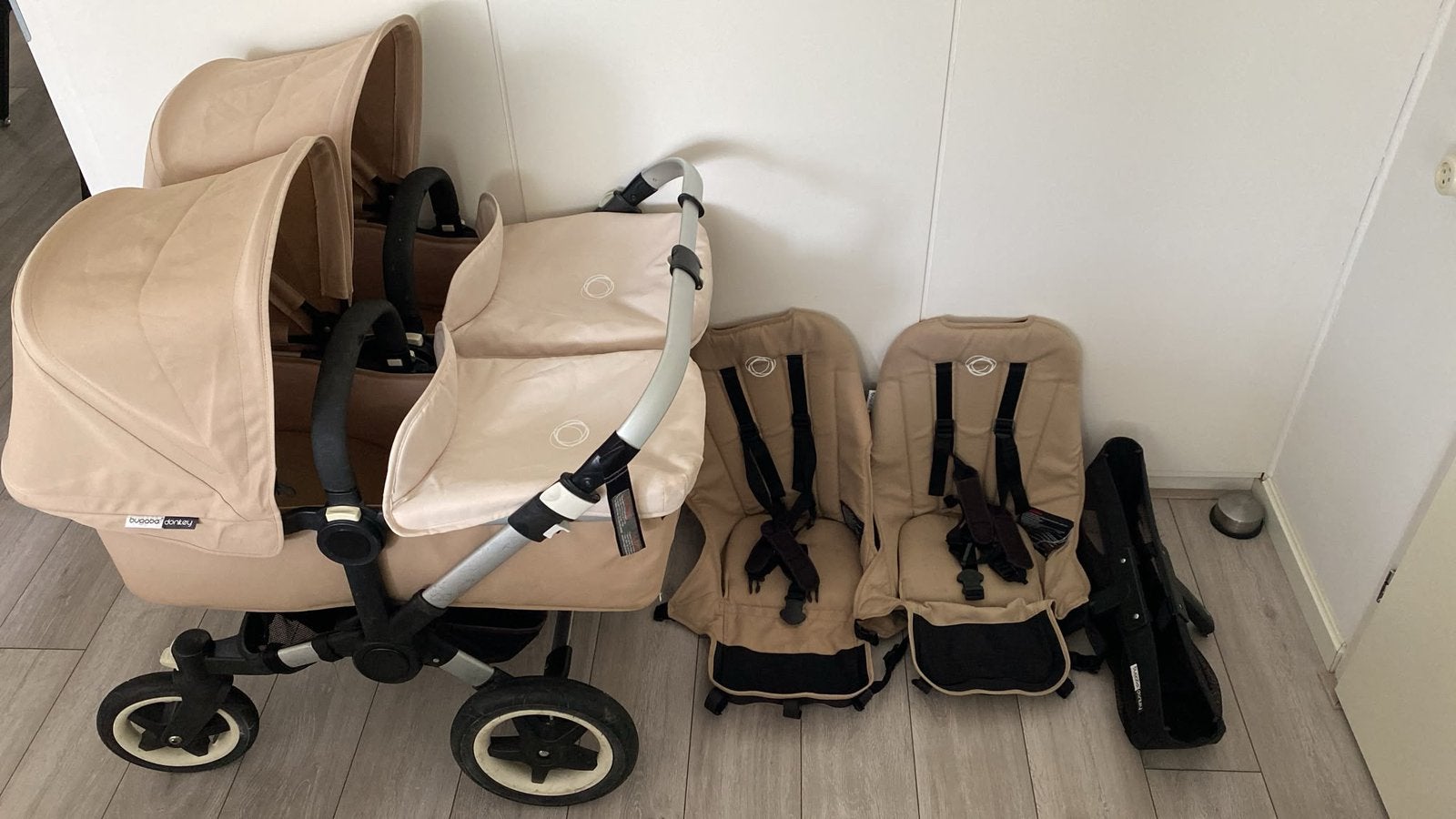 Bugaboo donkey Twin beige, Support@bugaboo.com, Gebruikt, Bugaboo, Ophalen of Verzenden