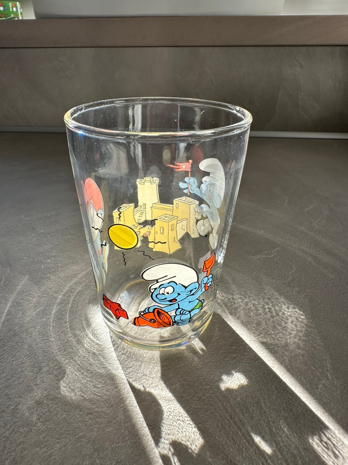 Mooi Smurfen Verzamelglas – Amora 2014 – Zomerserie (Peyo), Verzamelen, Ophalen of Verzenden, Gebruikt, Verschillende Smurfen