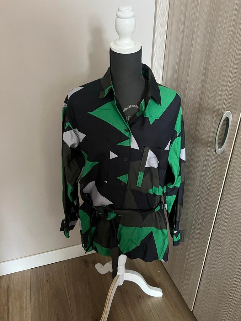 Nieuwe blouse van Closed maat m, Ophalen of Verzenden, Nieuw, Maat 38/40 (M), Overige kleuren