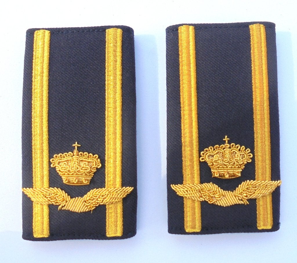 ROT Gala tenue Avond baadje Officieren Luchtmacht gouddraad, Ophalen of Verzenden, Luchtmacht, Nederland, Embleem of Badge