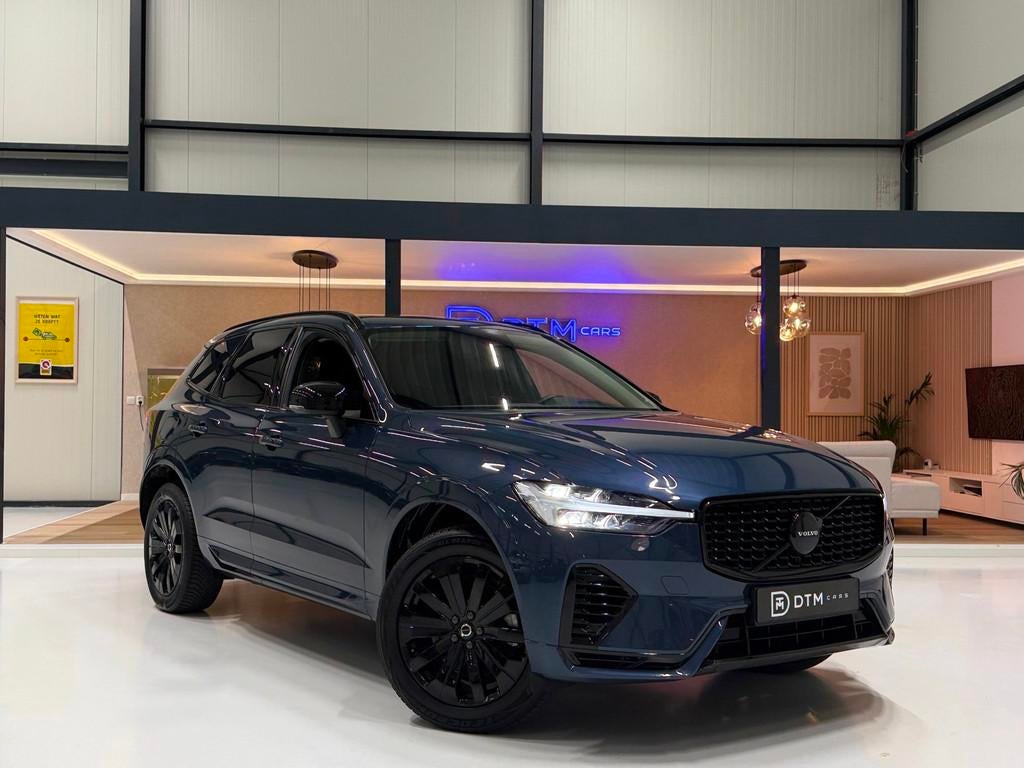 Volvo XC60 T6 Plug-in Hybrid AWD 350pk Plus Dark | Accu 100%, Auto's, Volvo, Automaat, Gebruikt, 4 cilinders, 1969 cc