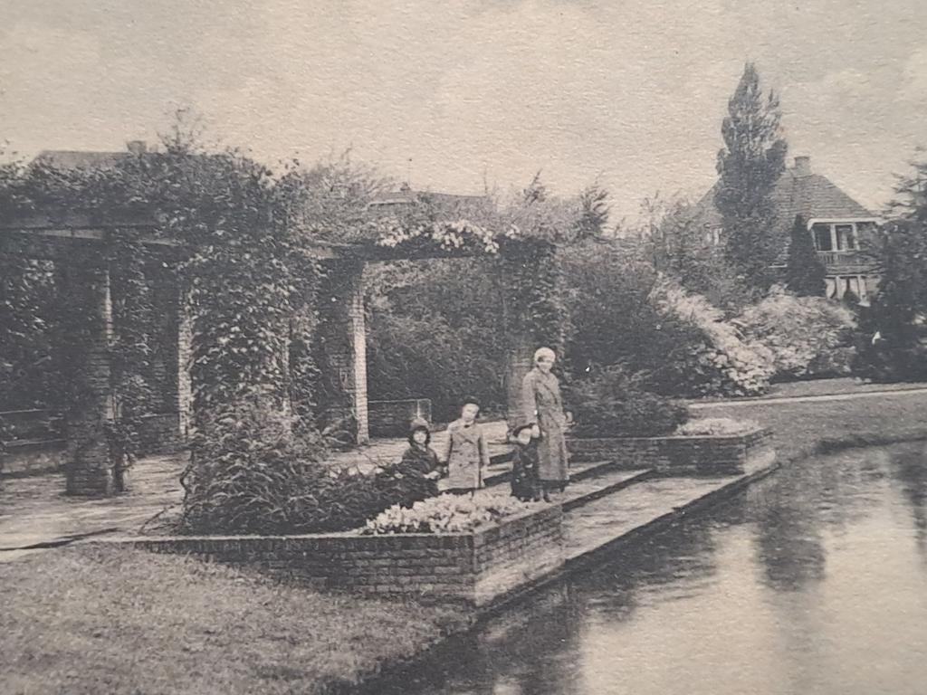 Bussum, nieuwe plantsoen, Ophalen of Verzenden, Noord-Holland