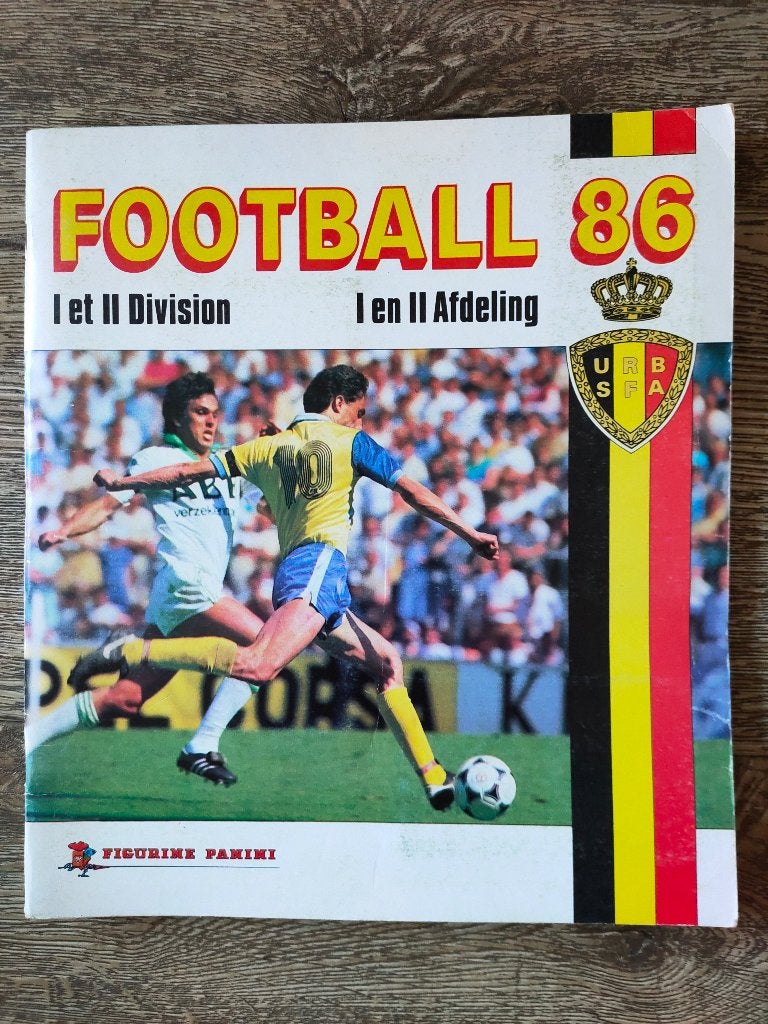 Football 86 - diverse divisie's België, Ophalen of Verzenden, Gebruikt, Buitenlandse clubs, Poster, Plaatje of Sticker