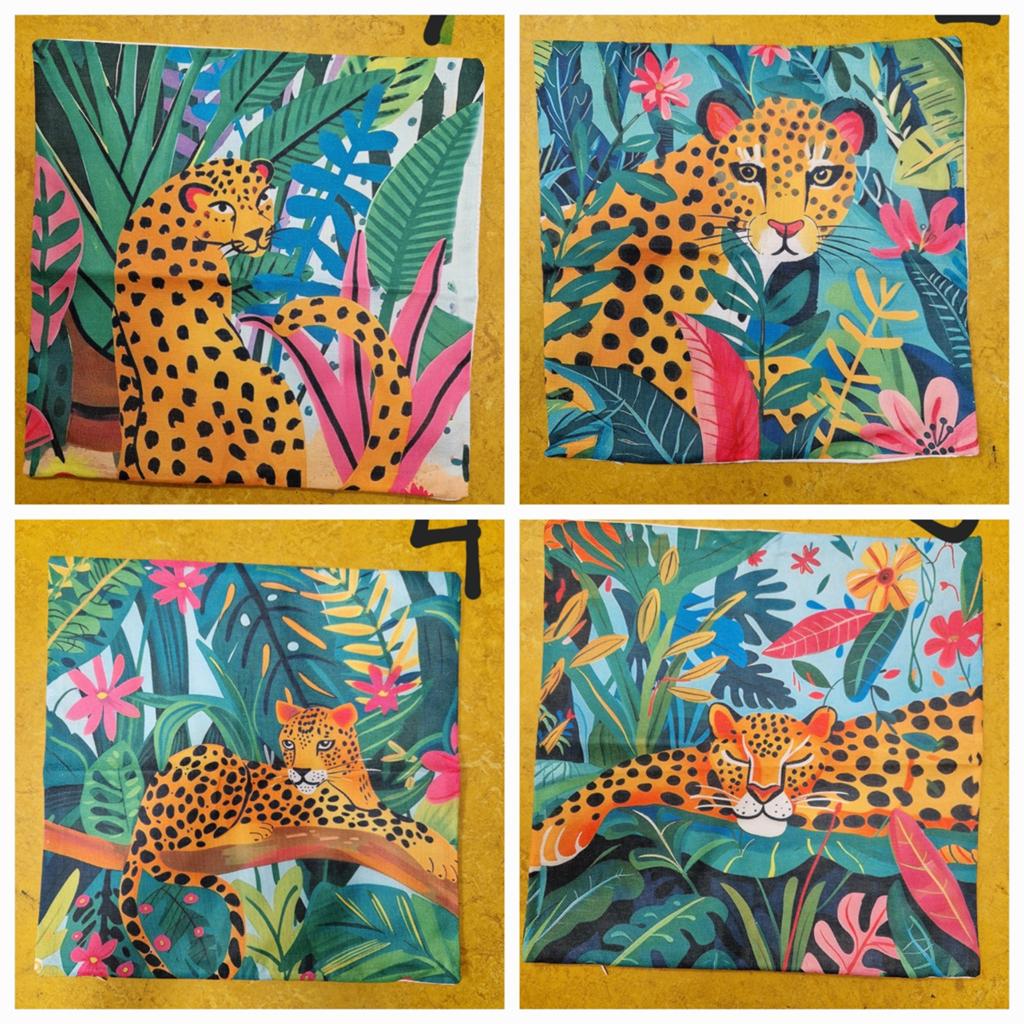 Mooie Nieuwe kussenhoes Met PANTER, Ophalen of Verzenden, Nieuw, Overige kleuren, Vierkant