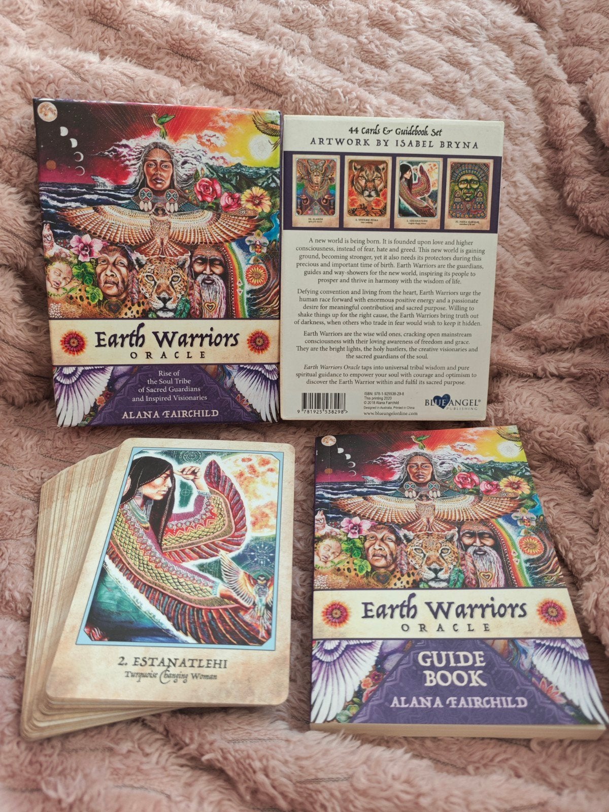 Earth Warriors Oracle - Speciale Editie Kaartenset, Boeken, Ophalen of Verzenden, Nieuw, Tarot of Kaarten leggen, Overige typen