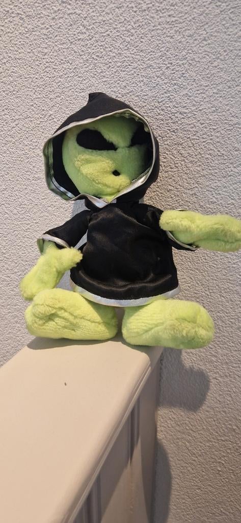 Groene Alien Knuffel met Zwarte Hoodie, Groen, Overige merken, Overige karakters, Overige typen