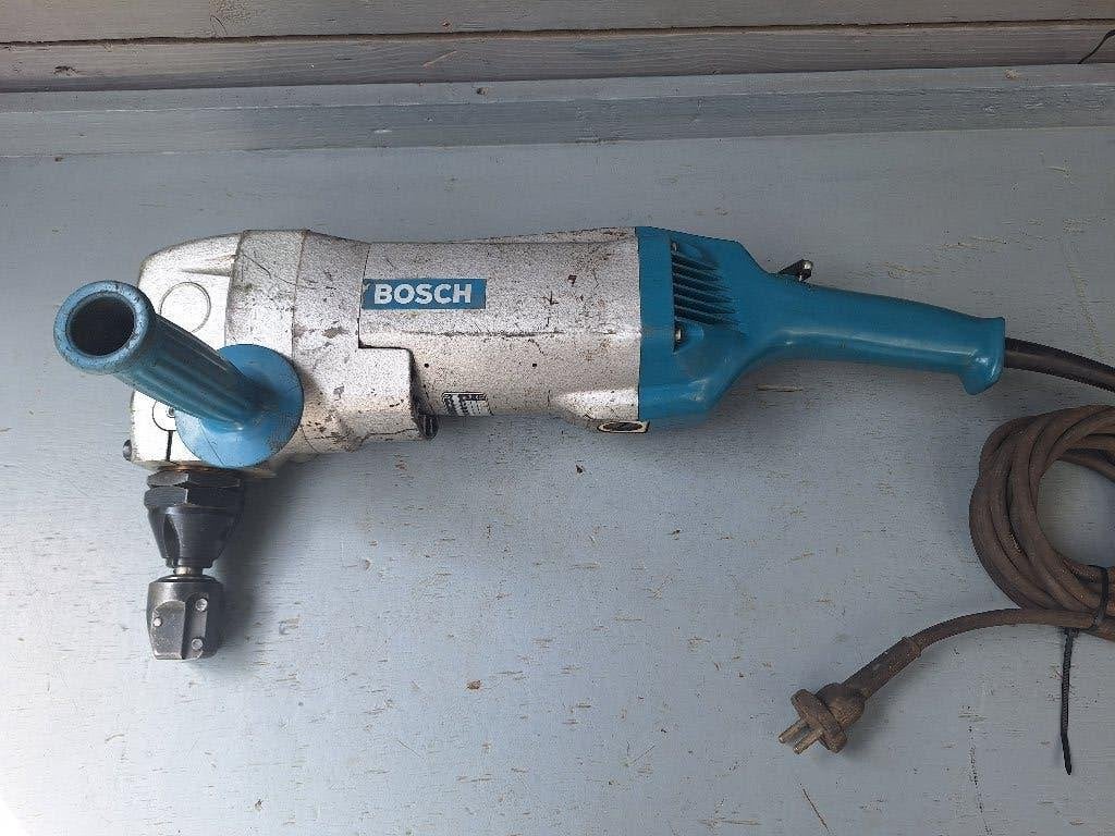 Bosch 0601525036 knabbelschaar 1800w, Ophalen of Verzenden, Gebruikt