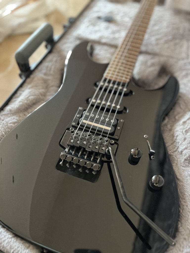 Squier Showmaster IC05 (2005) | DiMarzio Crunch Lab | Floyd, Ophalen of Verzenden, Zo goed als nieuw, Solid body, Fender