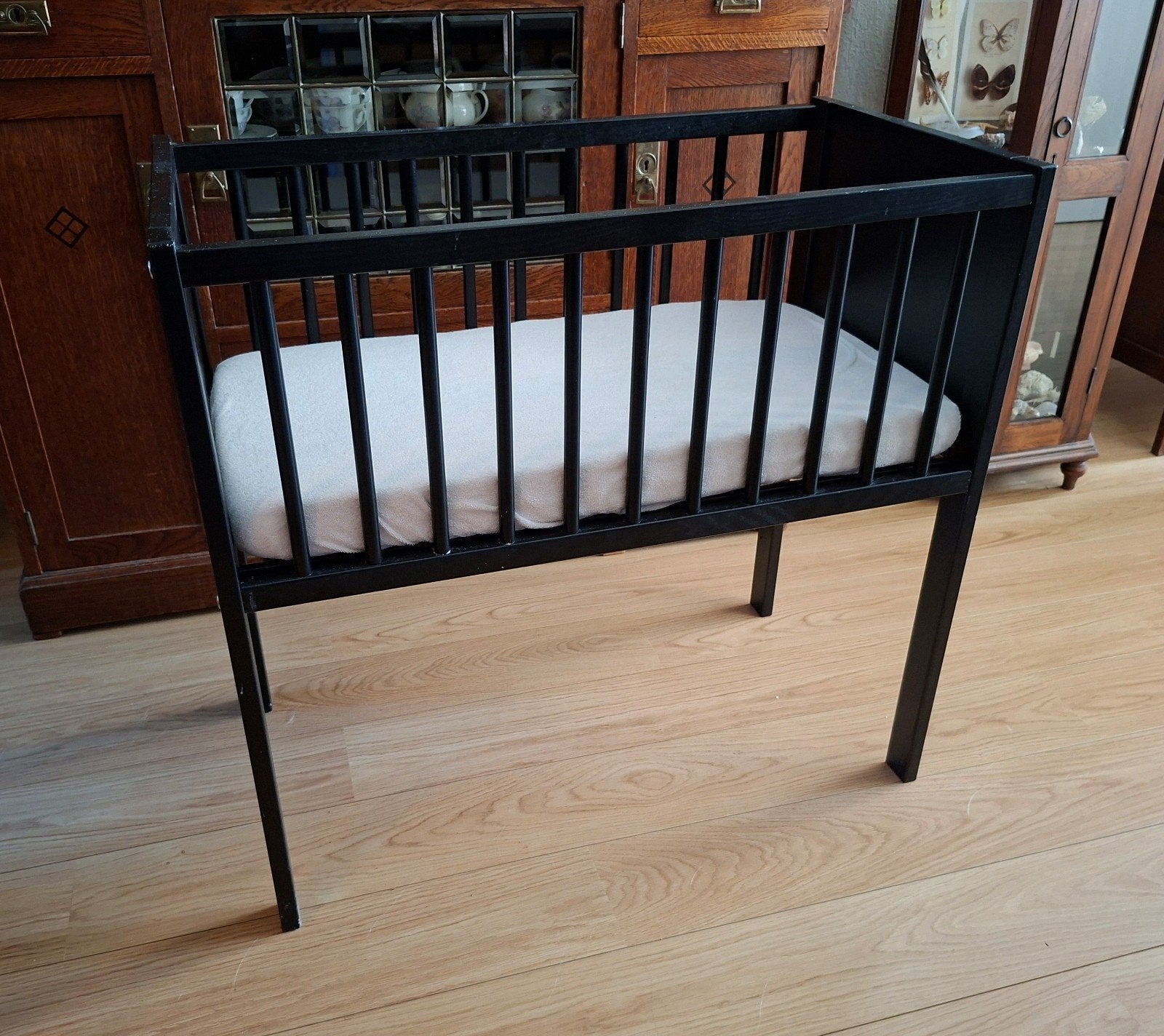 Baby bed / bedje / ledikant / wieg, Ophalen, Gebruikt, Ledikant