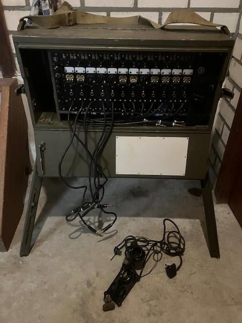 Unieke set telefooncentrale, veldtelefoons, kabels deels WW2, Ophalen, Landmacht, Nederland, Overige typen