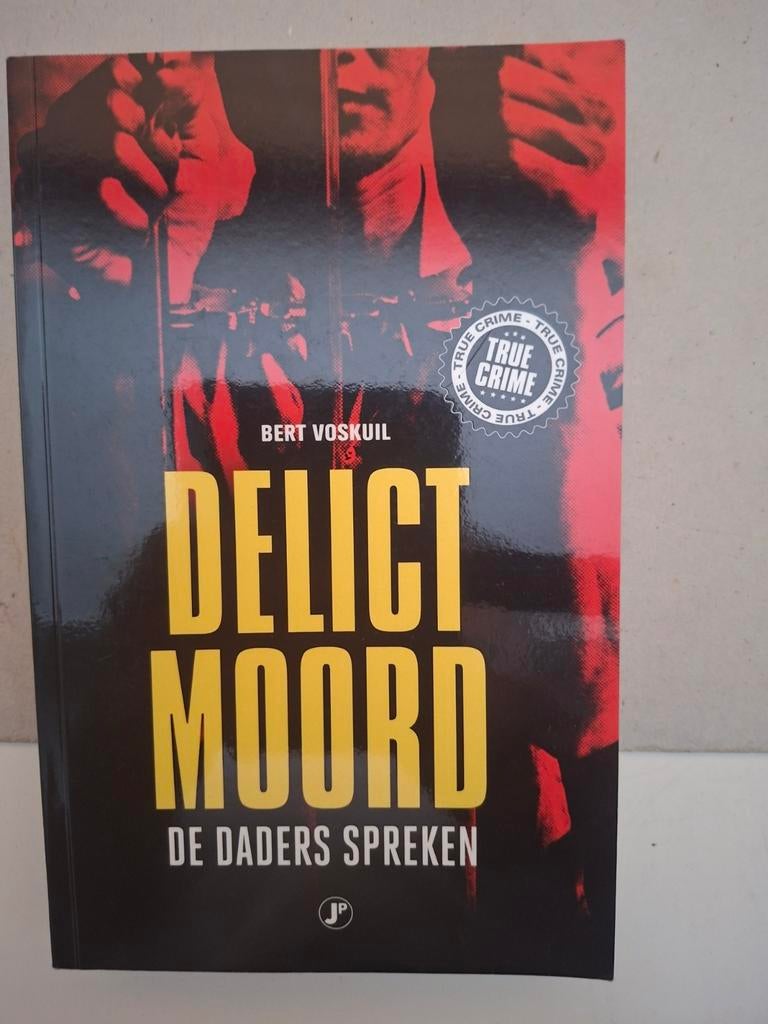 Bert Voskuil - Delict Moord, Verzenden, Zo goed als nieuw, Bert Voskuil