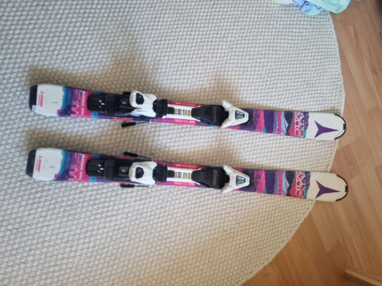 Atomic kinderski's / snowblades - 100cm - wintersport, Gebruikt, Ophalen of Verzenden, Atomic, Skiën