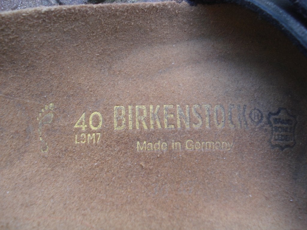 BIRKENSTOCK MADRID ZWART 40 NU GRATIS VERZENDING PER POST, Slippers, Verzenden, Zwart, Zo goed als nieuw