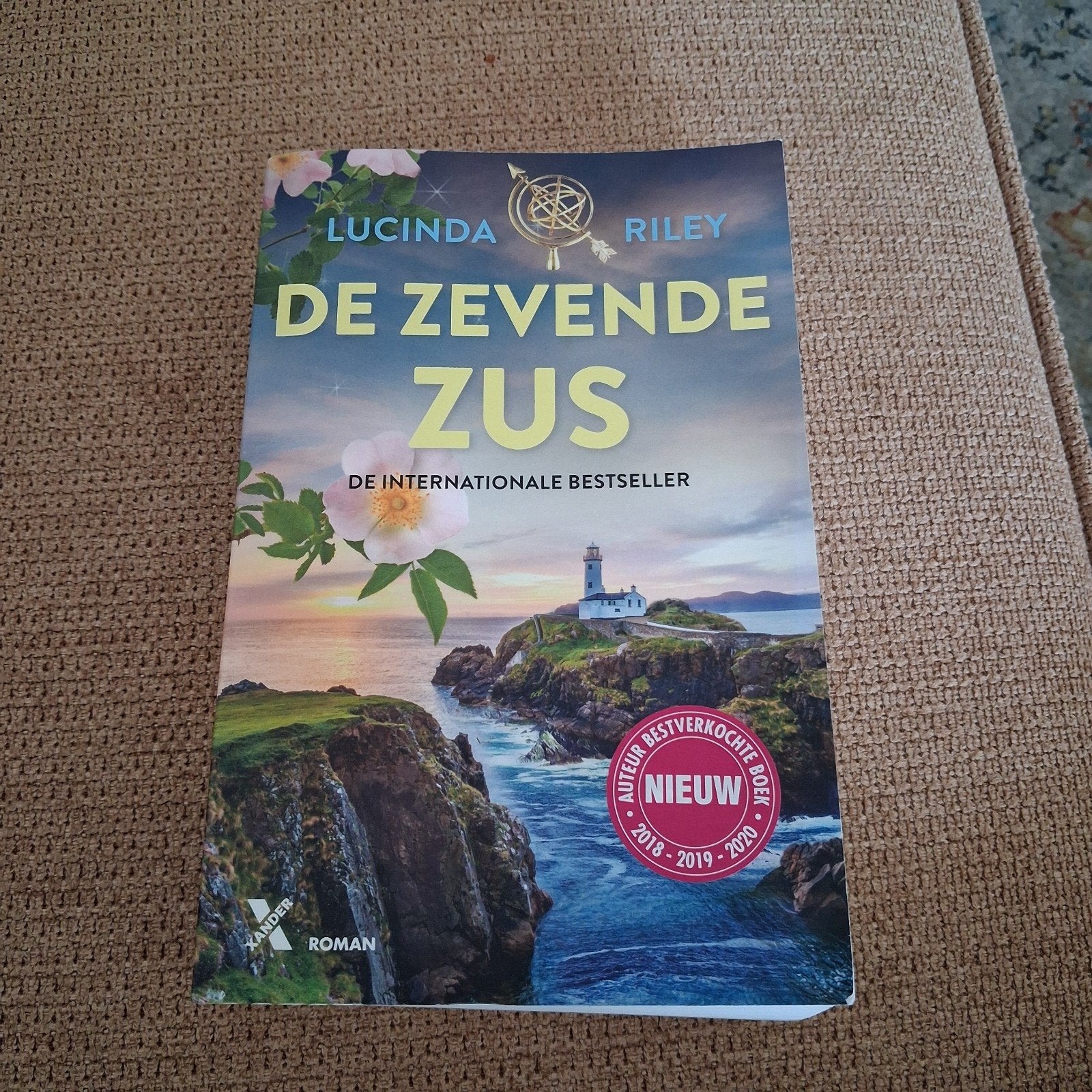 Lucinda Riley, Boeken, Romans, Ophalen of Verzenden, Zo goed als nieuw