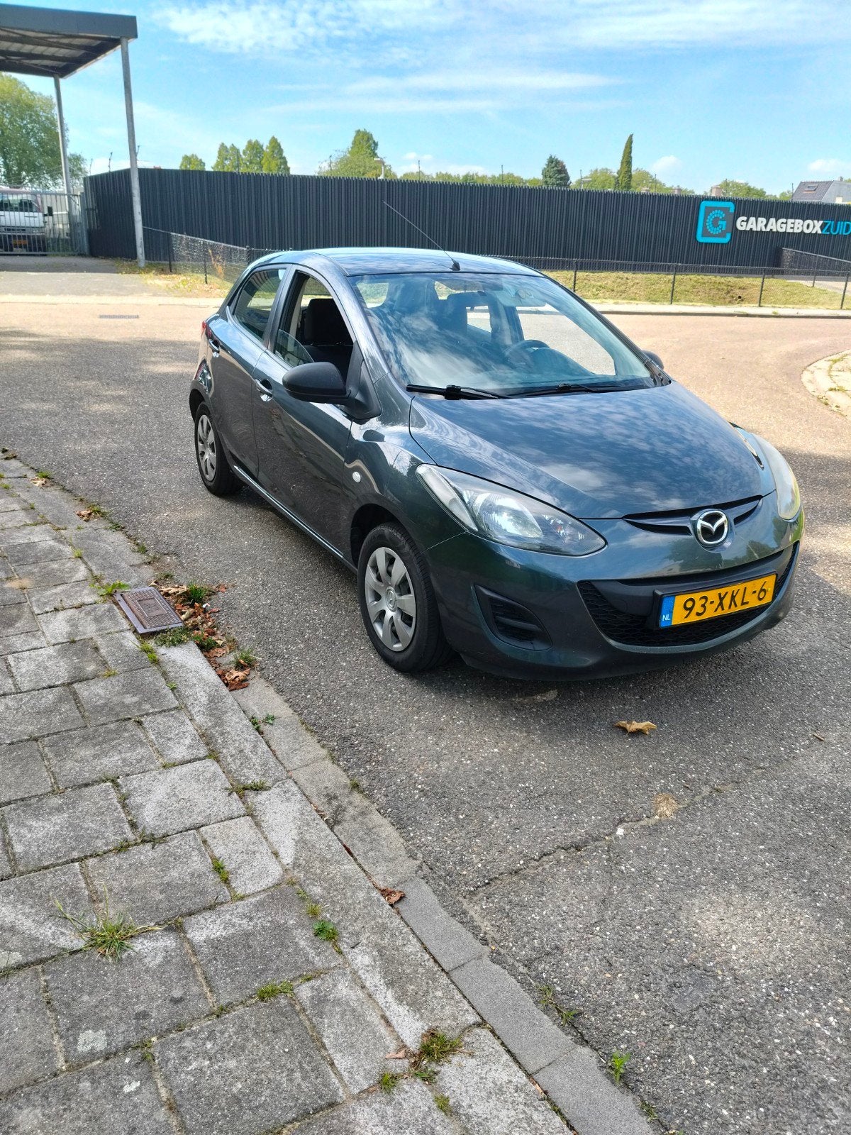 Mazda 2 1.3 Bifuel 75pk 5D 2012 Grijs, Auto's, Mazda, Particulier, ABS, Airbags, Airconditioning, Centrale vergrendeling, Electronic Stability Program (ESP)