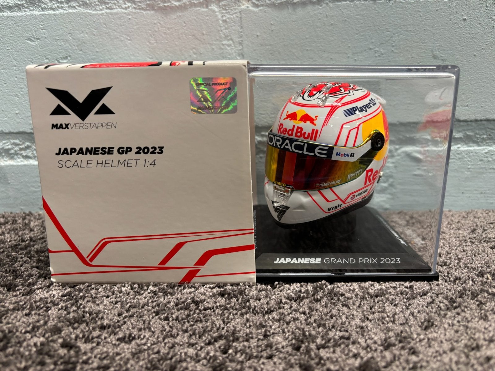 Max verstappen helm 1:4 japan 2023, Verzamelen, Ophalen of Verzenden, Zo goed als nieuw, Formule 1