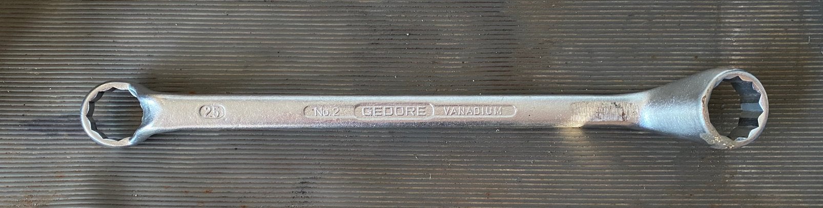 Gedore ringsleutel 25x28, Ophalen, Nieuw