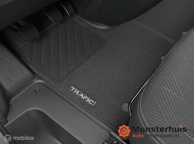 Matten set Trafic R8201437617, Fiat, Nieuw, Ophalen of Verzenden, Fiat