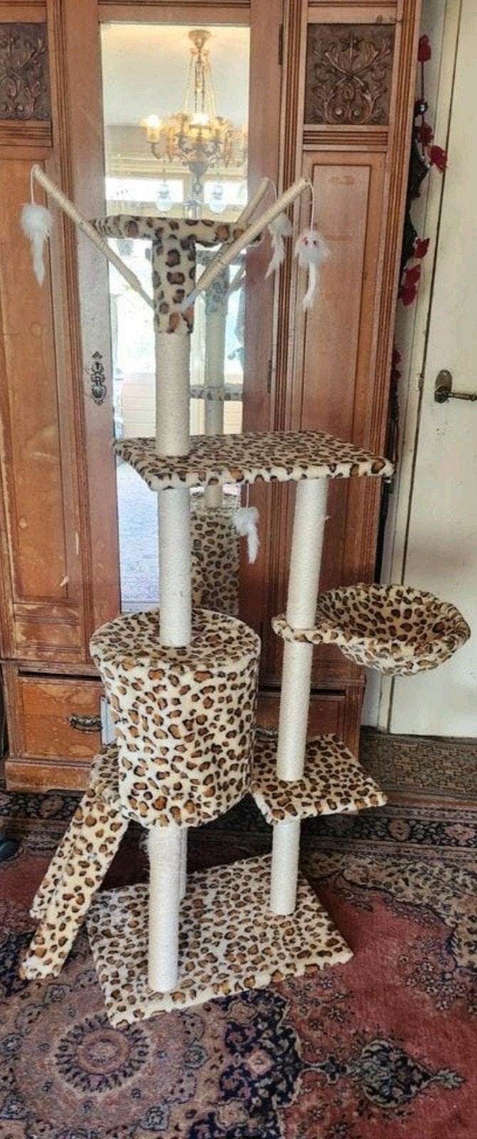 XL katten krabpaal met meerdere speelmogelijkheden, Ophalen of Verzenden, Zo goed als nieuw, Krabpaal