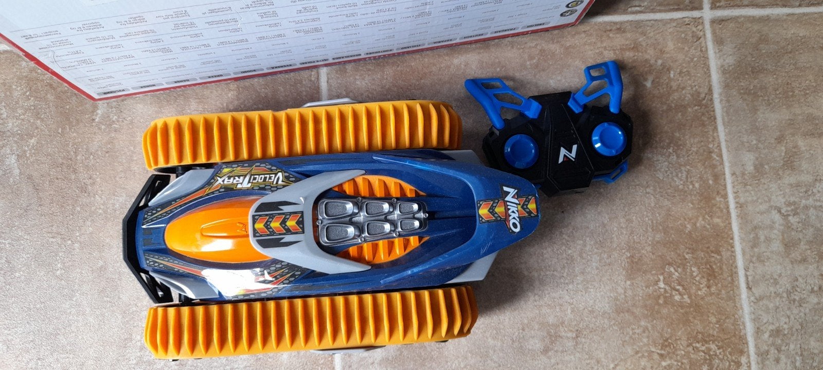Bestuurbare auto., Kinderen en Baby's, Speelgoed | Vtech, Ophalen, Zo goed als nieuw, 6 maanden tot 2 jaar