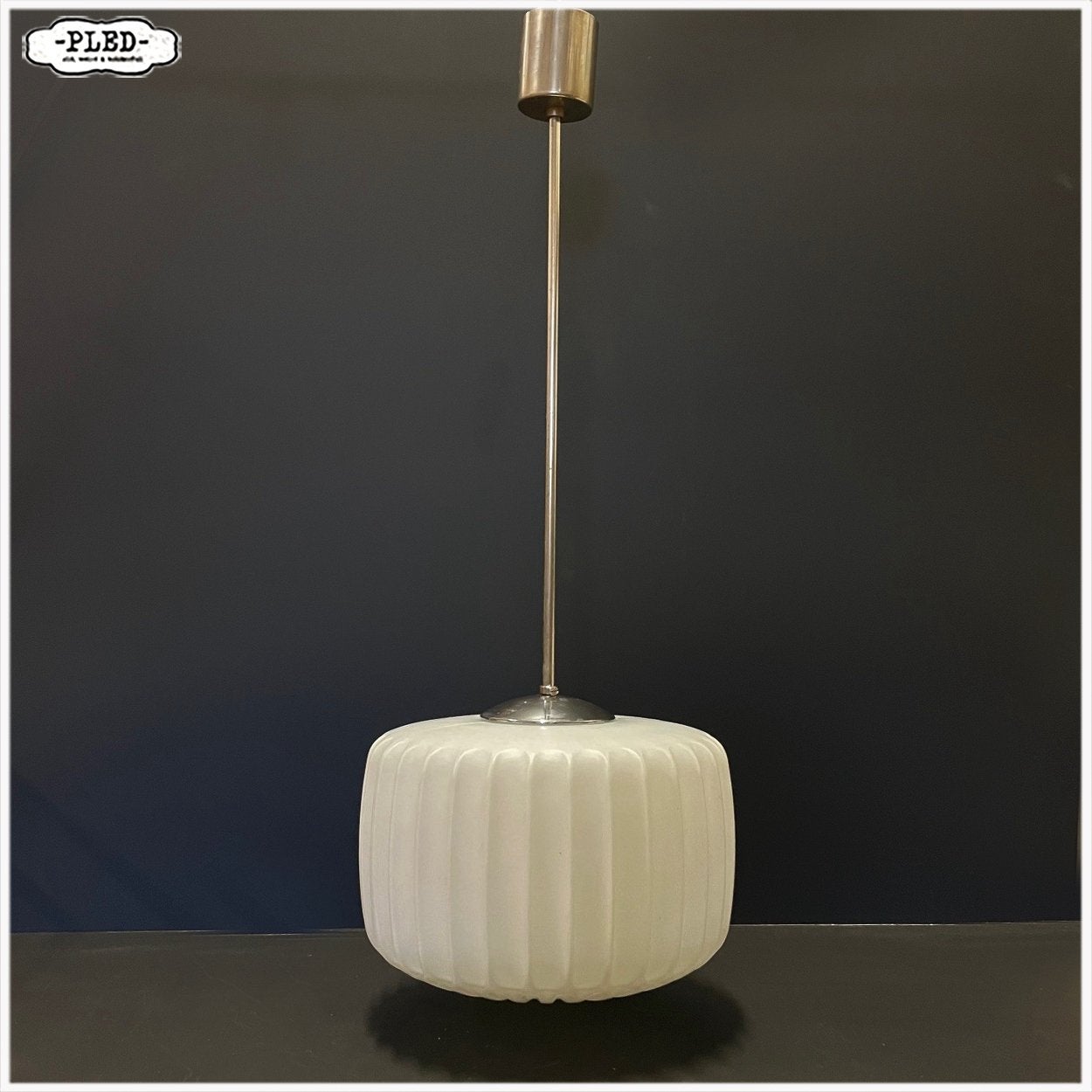 Mooie opaline hanglamp Lamp Pendellamp, Ophalen, Gebruikt, E27 (groot), Glas