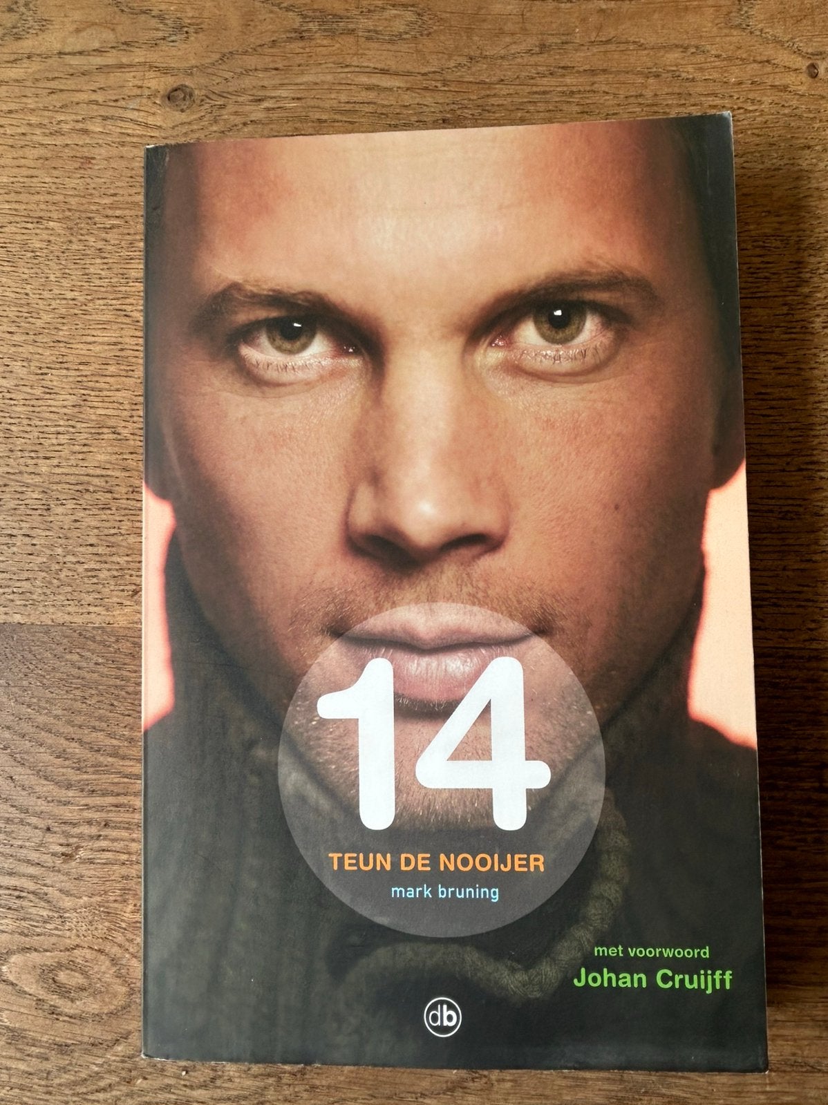 14 Teun de Nooijer - gesigneerd door Teun de Nooijer, Ophalen of Verzenden, Gelezen, Balsport