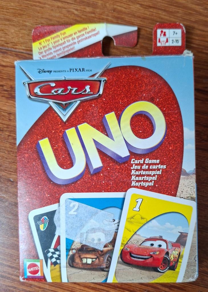 Uno / cars editie, Hobby en Vrije tijd, Vijf spelers of meer, Ophalen, Zo goed als nieuw