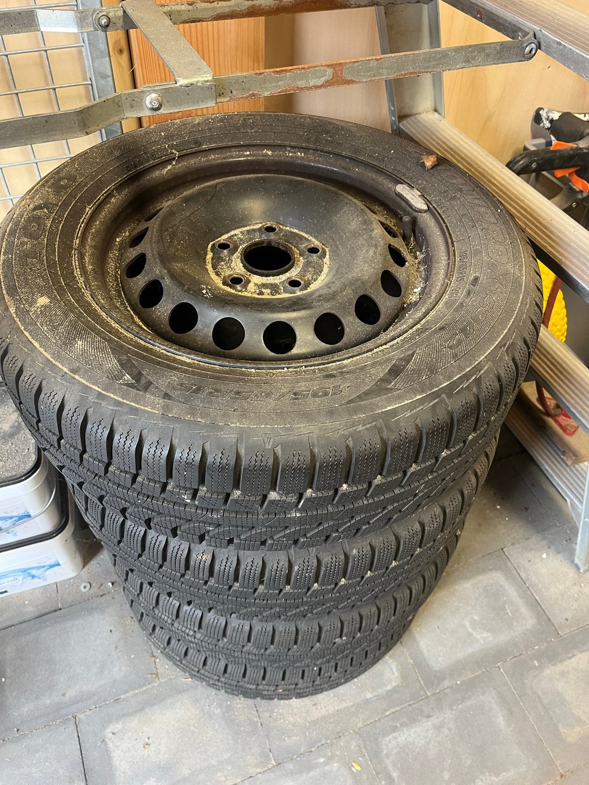 Winterbanden op stalen velg - 195/65R15 Snowprox S943, Ophalen, Gebruikt