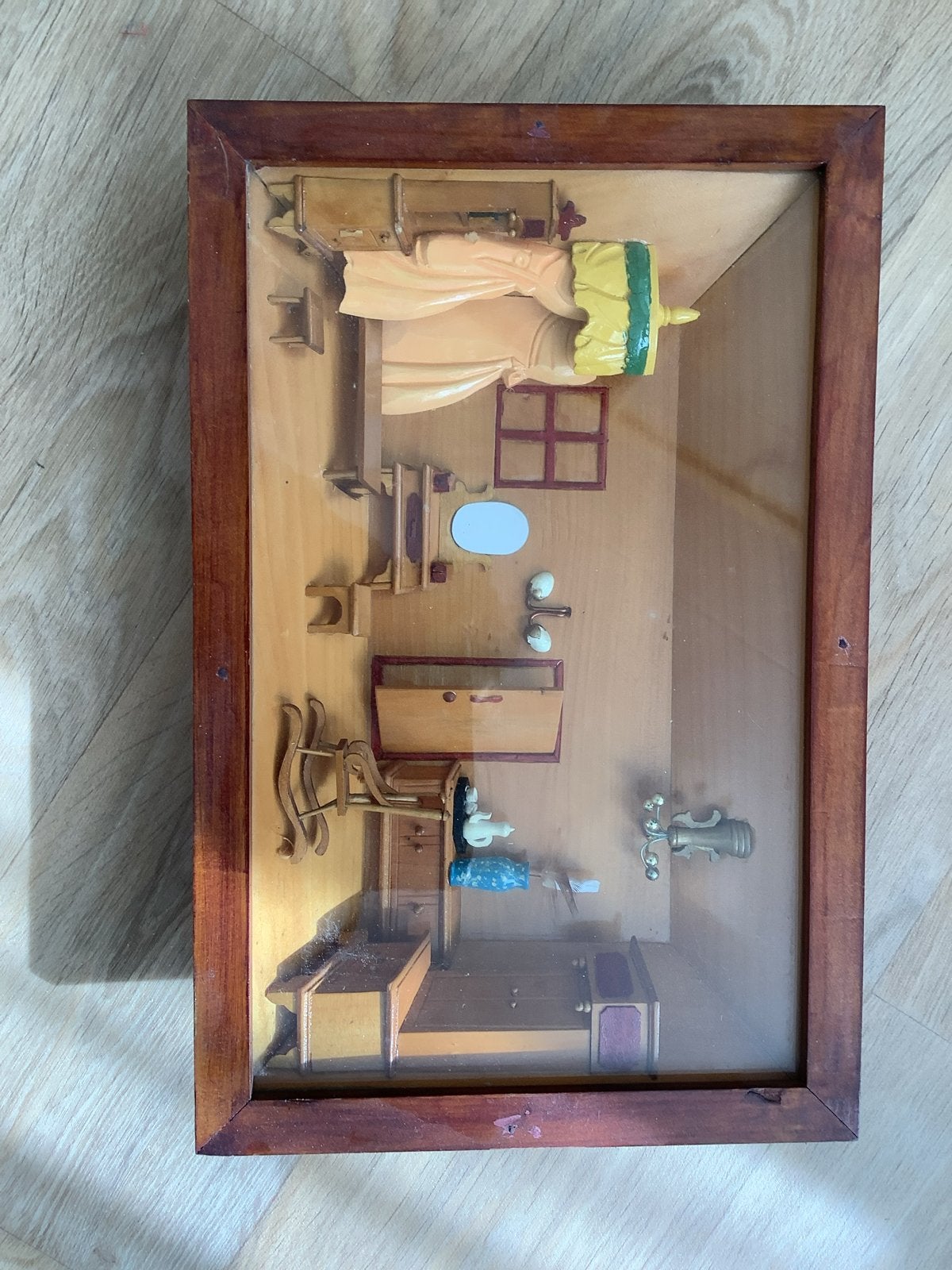 Leuke wanddecoratie: 3D houten tafereel in lijst, Gebruikt, Hout, Vintage, Decoratieobject