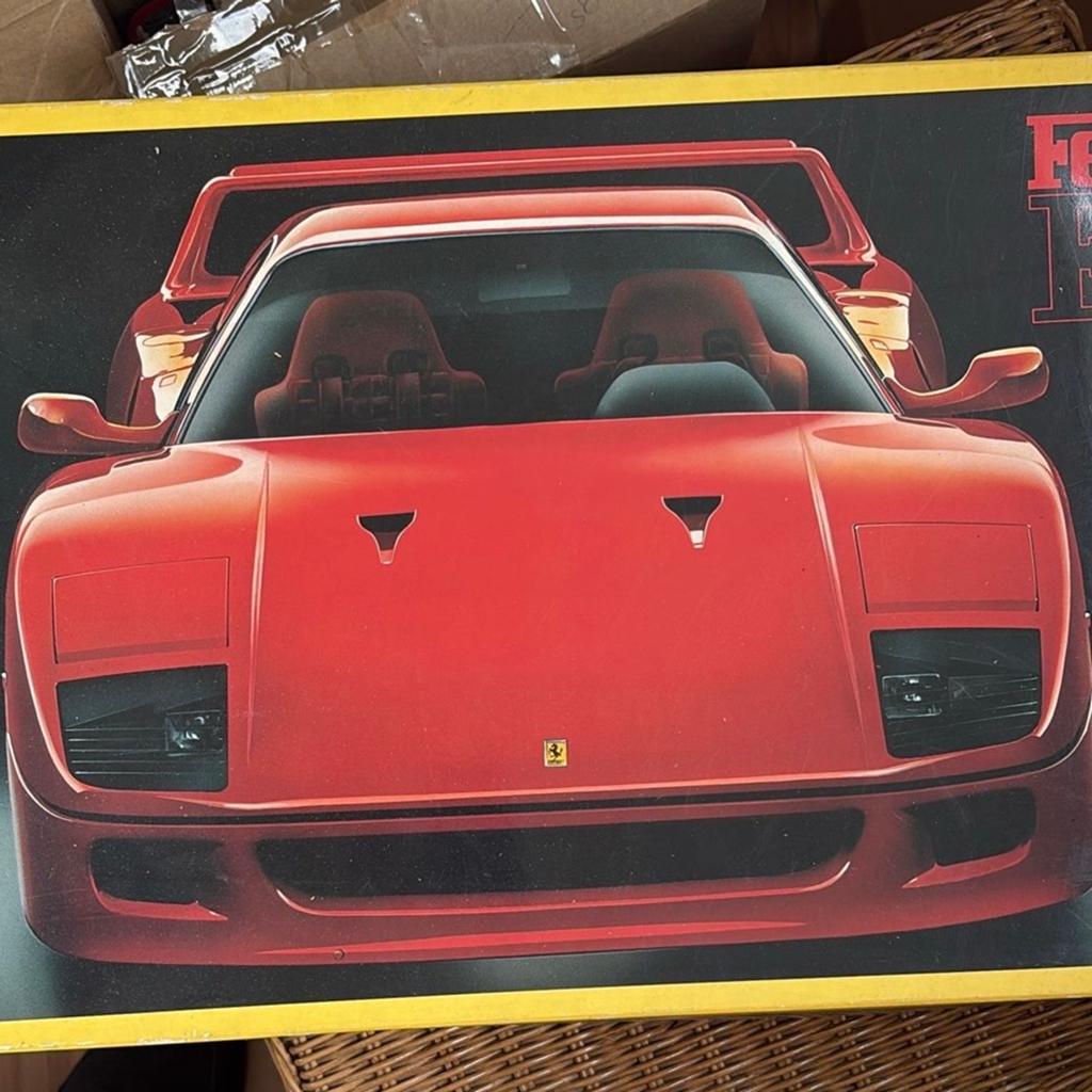 Fuji Ferrari F40 1/16 Schaal Modelbouwkit nieuw!, Ophalen of Verzenden, Zo goed als nieuw