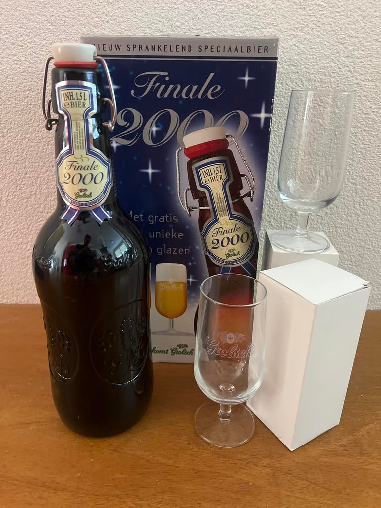 Grolsch Finale 2000 Bierfles (1.5L) met 2 Glazen, Ophalen, Nieuw, Verpakking