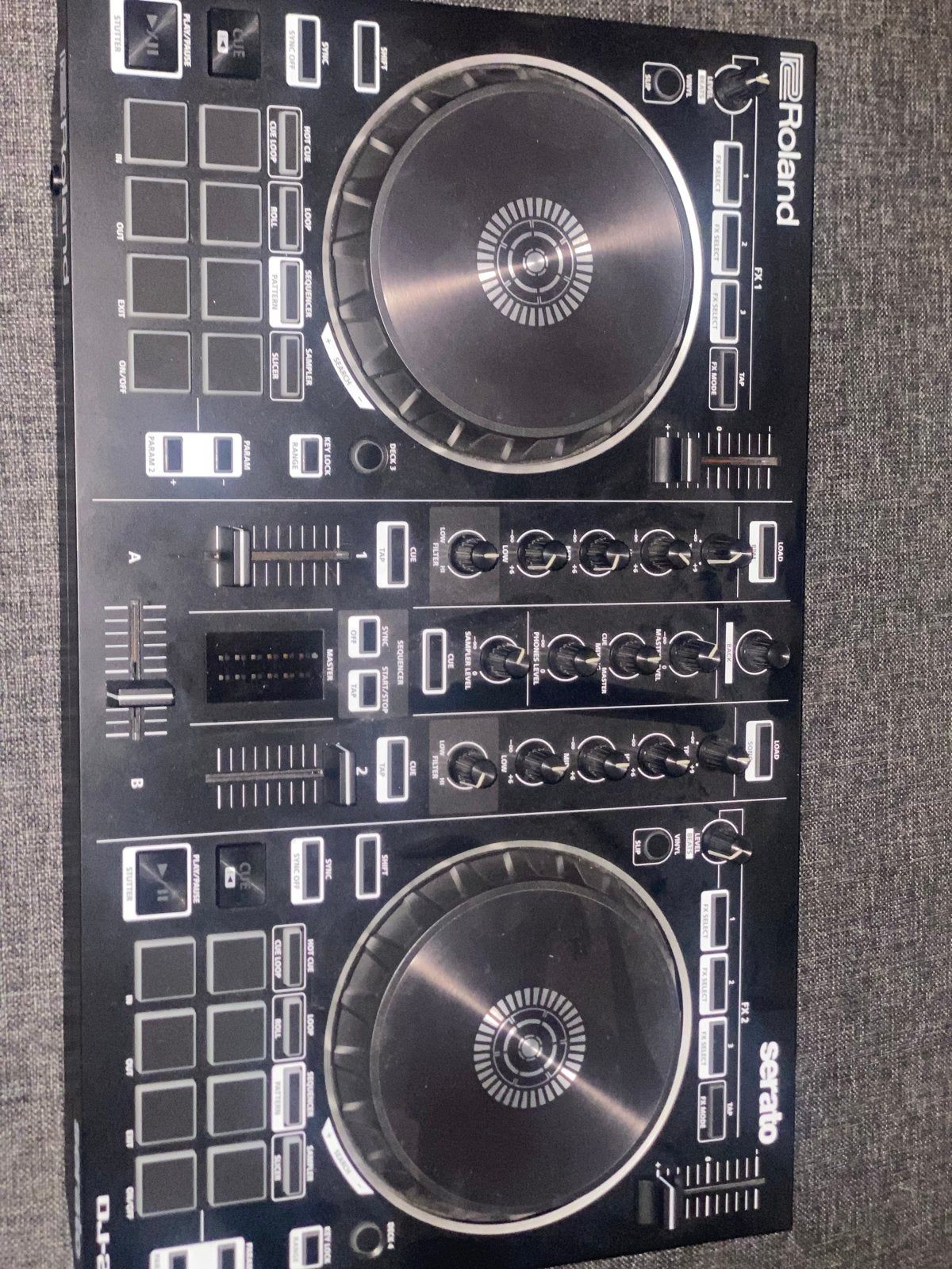 Roland DJ-202 DJ Controller - Zo goed als nieuw, Ophalen of Verzenden, Zo goed als nieuw, Dj-set, Overige merken