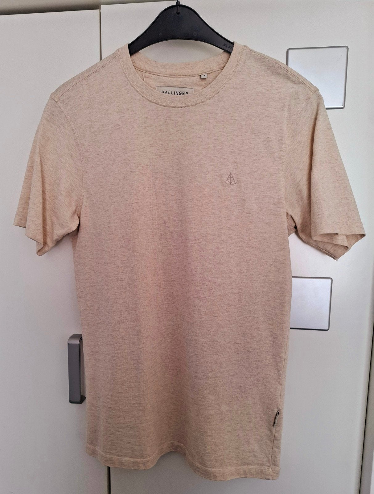 Beige Hallinger T-shirt maat S, Kleding | Heren, Hallinger, Beige, Ophalen of Verzenden, Zo goed als nieuw