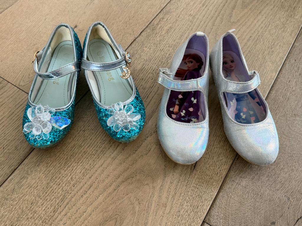 Prinsessen schoenen maat 27 en 29, Ophalen, Zo goed als nieuw, Meisje