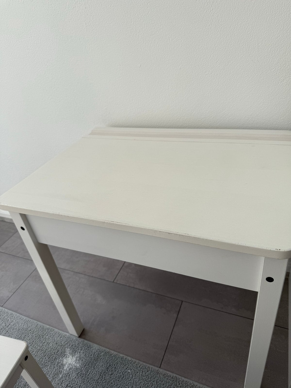 Kinderbureau met stoel IKEA  - wit, met opbergruimte, Ophalen, Gebruikt, Tafel(s) en Stoel(en)