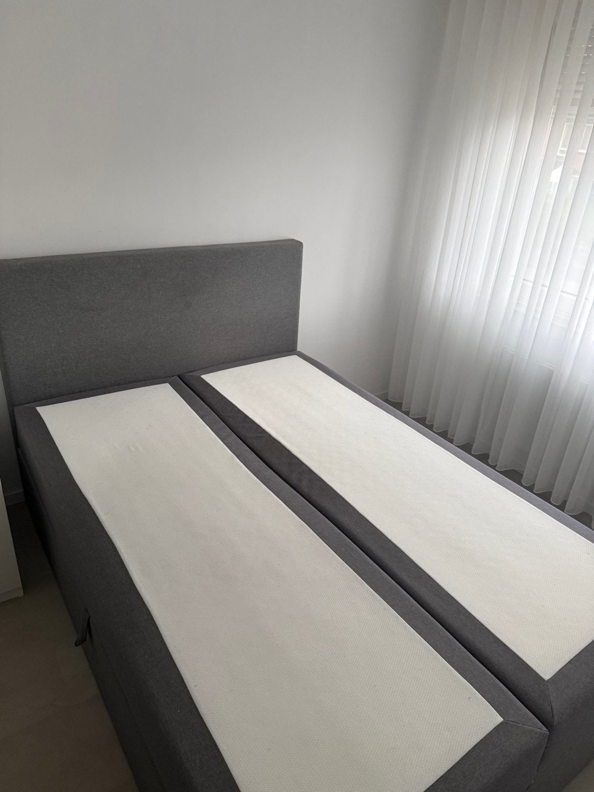 Boxspring met opbergruimte, Huis en Inrichting, Slaapkamer | Boxsprings, Ophalen, Gebruikt, Tweepersoons, 140 cm
