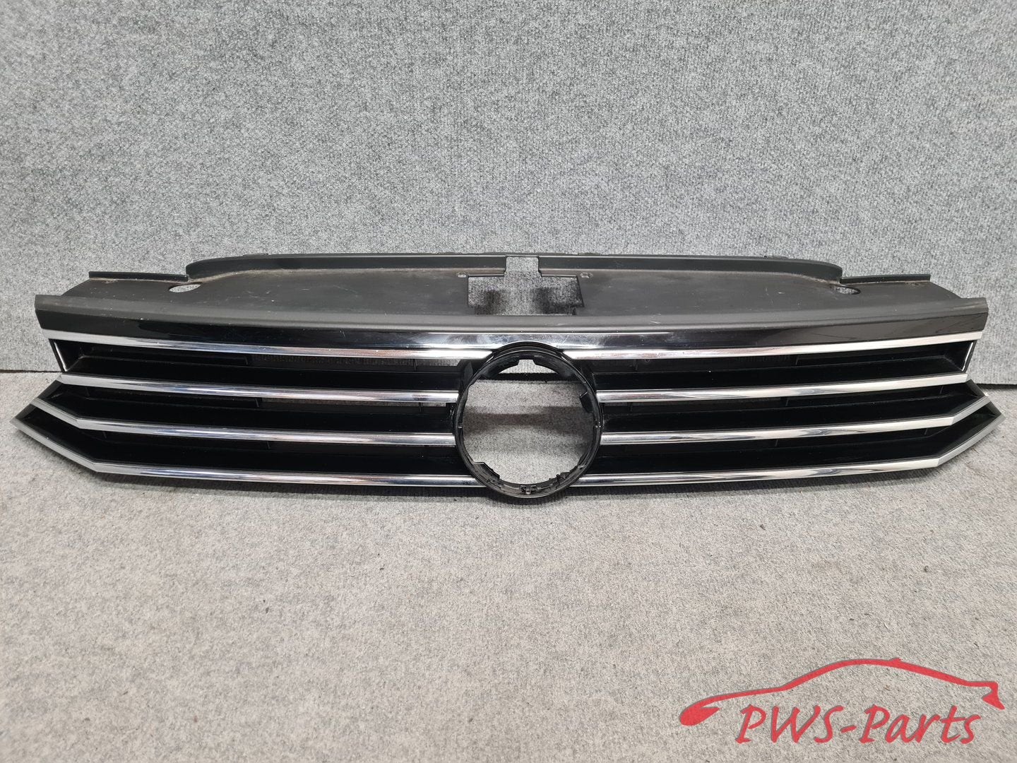 VOLKSWAGEN PASSAT B8 4G GRILL ORIGINEEL, Auto-onderdelen, Gebruikt, -, -, Ophalen of Verzenden