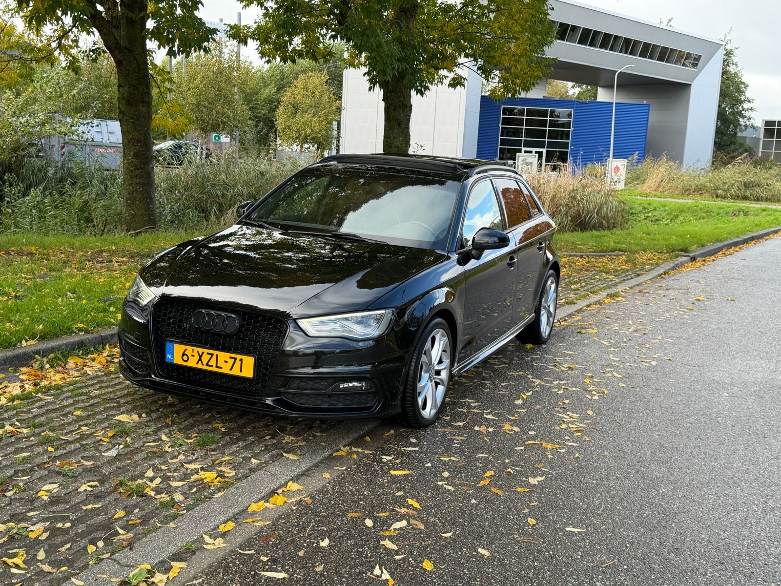 Audi A3 1.4TFSI G-tron  2014 Zwart 2x S-line PANO, Auto's, Verwarmde buitenspiegels, Zwart, 4 cilinders, Zwart