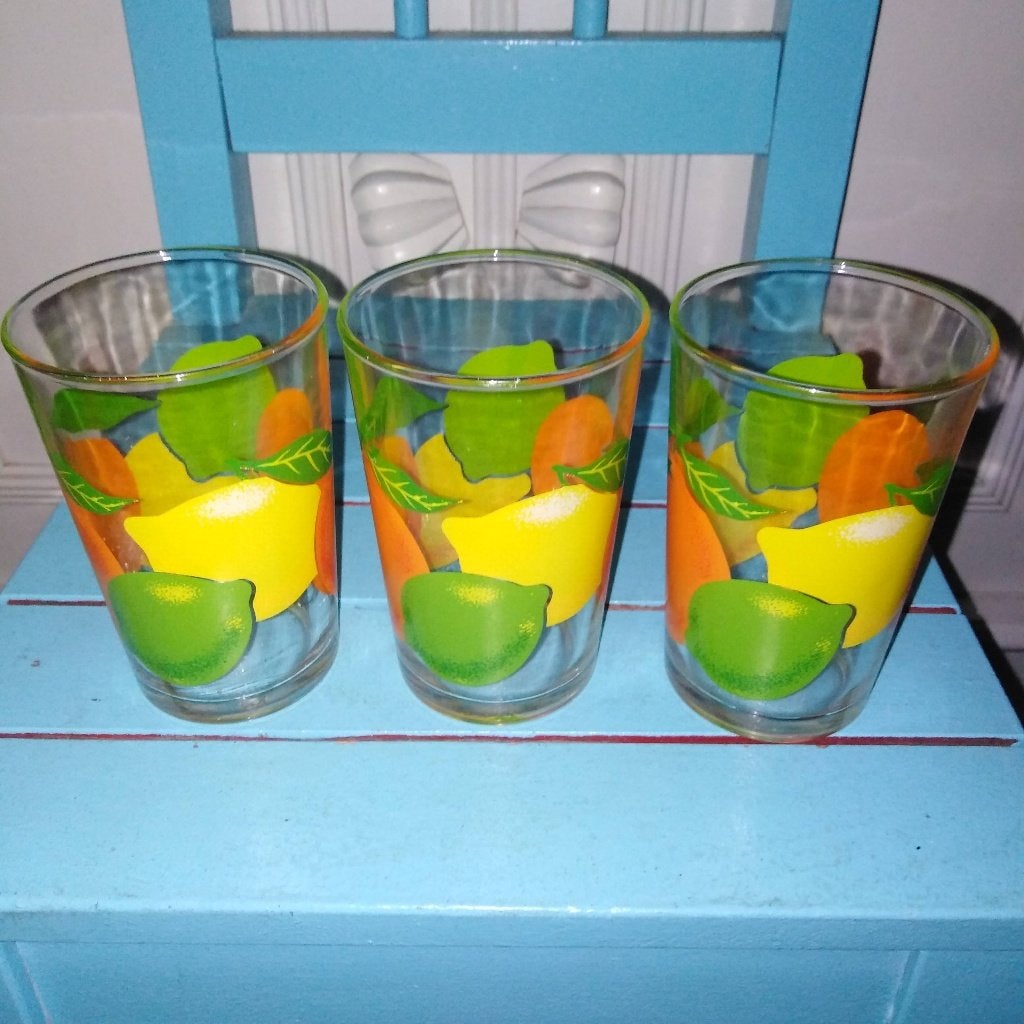Vintage limonade glaasjes met citrusvruchten 3 stuks, Ophalen, Glas of Glazen, Gebruikt, Glas