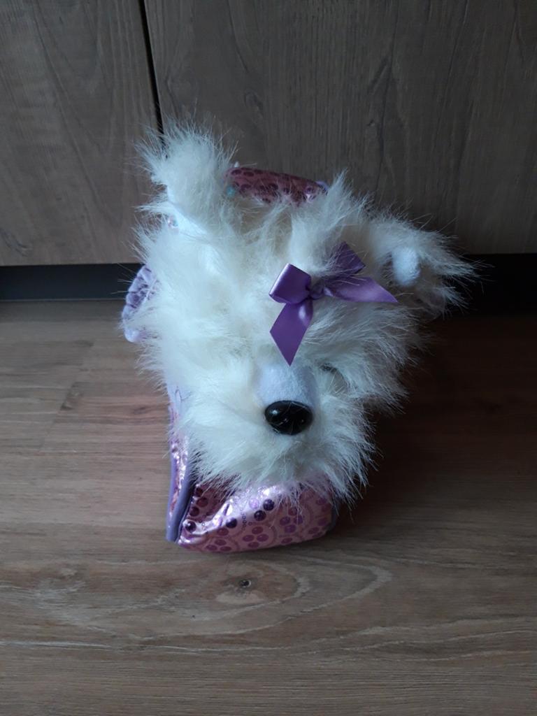 Knuffel hond in tas, Ophalen of Verzenden, Hond