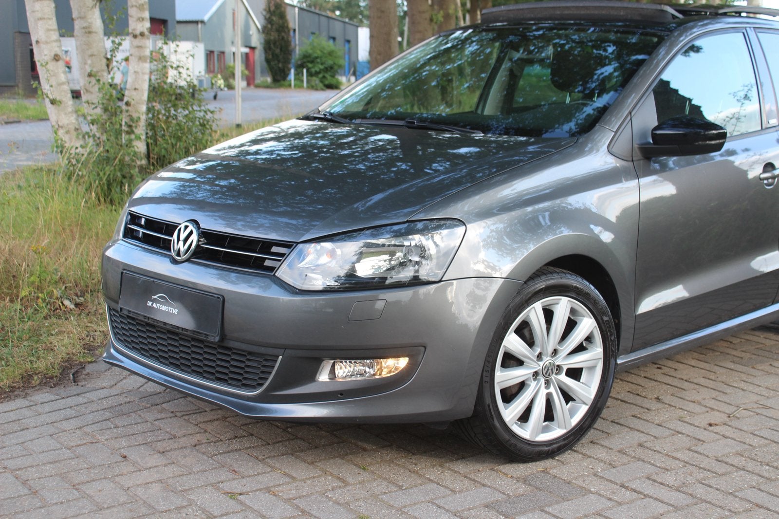 Volkswagen Polo 1.2 TSI 105PK grijs Pano/Cruise/stoelverwm, Auto's, Volkswagen, Voorwielaandrijving, USB, Zwart, 4 cilinders