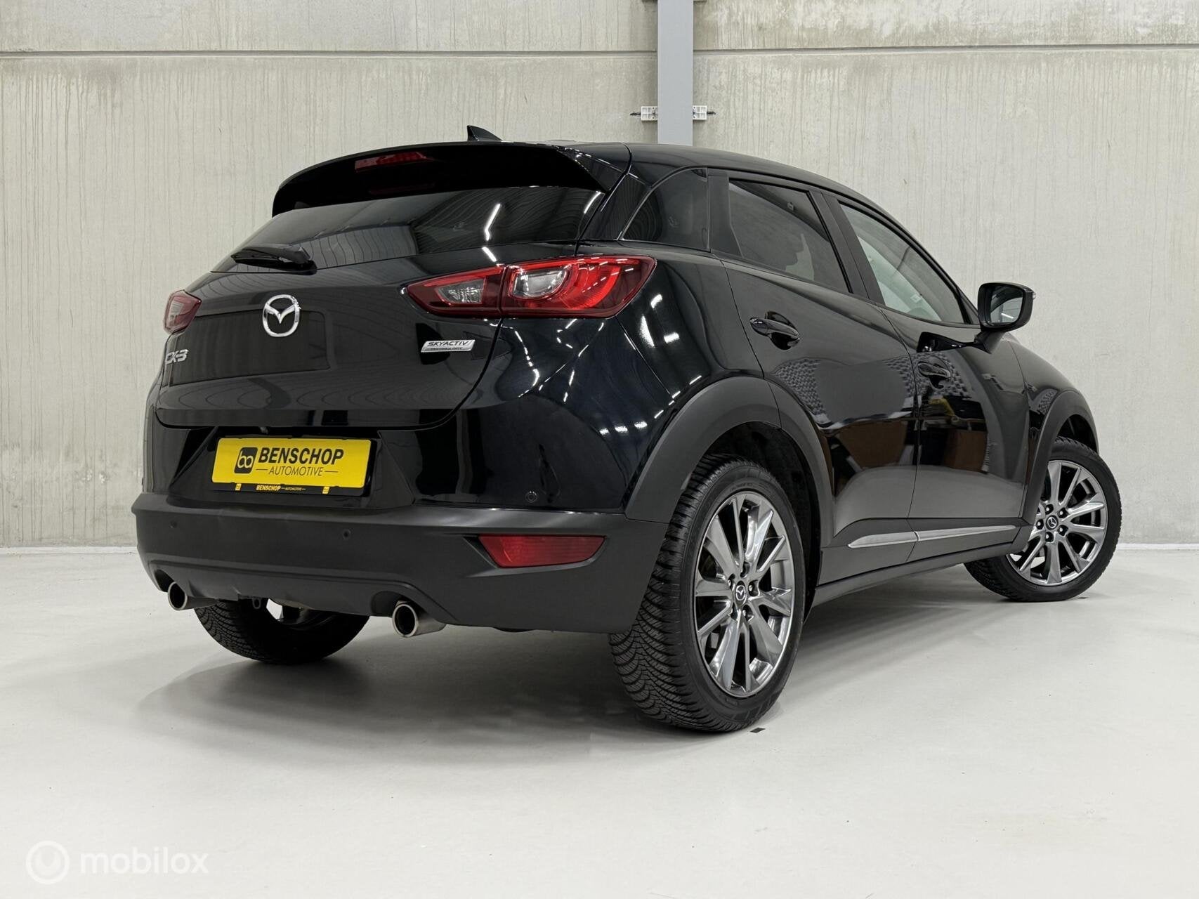 Mazda CX-3 2.0 SkyActiv-G 120 GT-Luxury Leer Navi Camera HUD, 1998 cc, 625 kg, 4 cilinders, Zwart