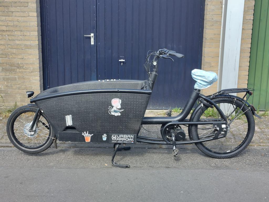 Urban arrow bakfiets, 4 kinderen of meer, Gebruikt, Elektrisch, Ophalen